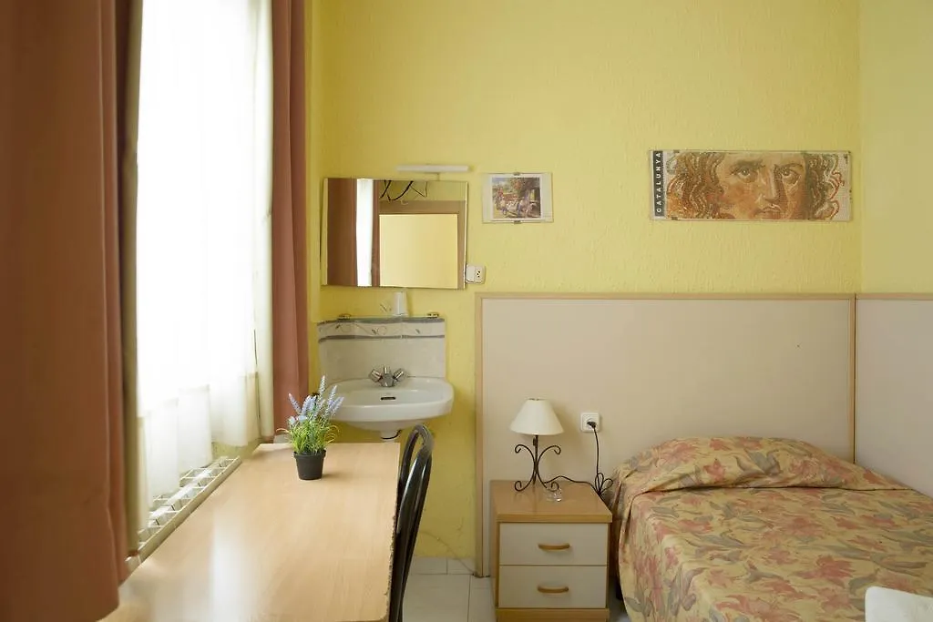 Hostal Alhambra Tarragona 0*,  Spain