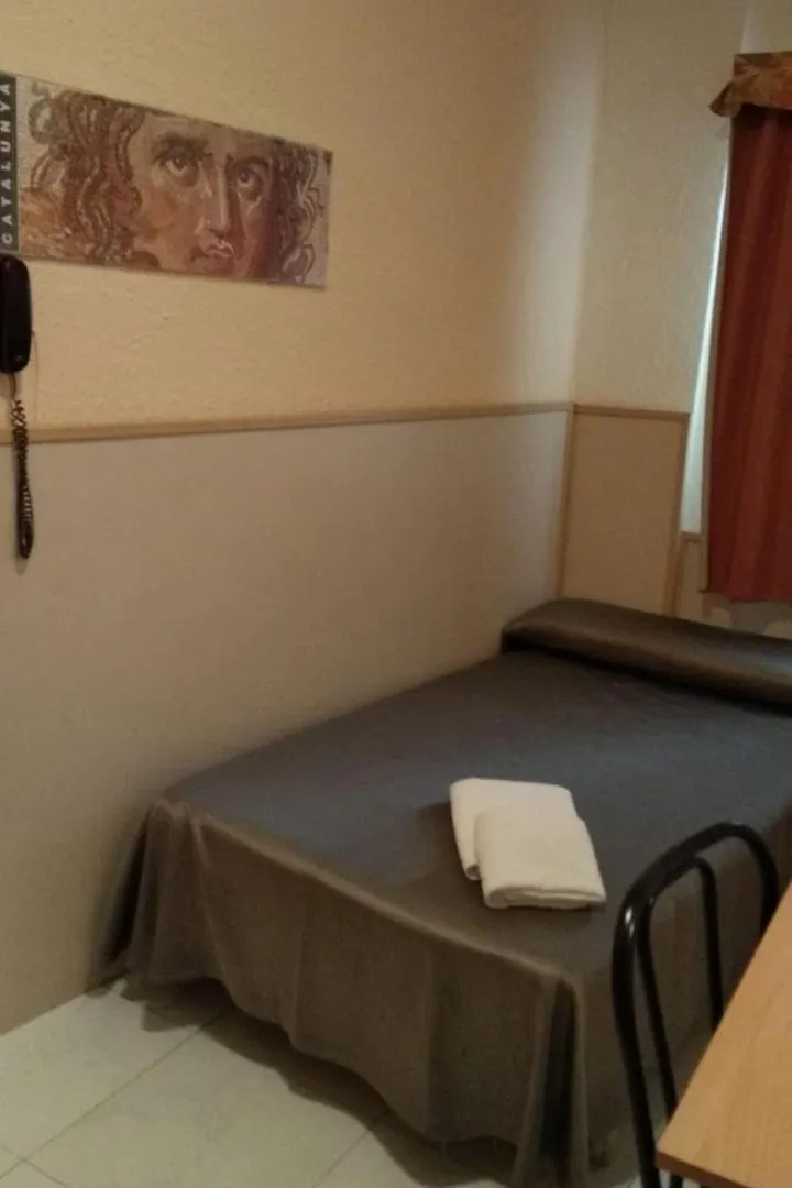 Hostel Hostal Alhambra Tarragona